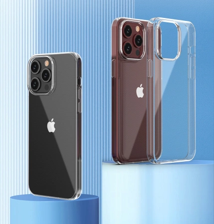 iPhone 15 Pro Max-Hülle aus der Ultra Clear-Serie in transparenter Farbe