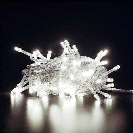 Lampki choinkowe LED - 5m/50 lampek zimny biały/cold white zasilane bat. 3xAA EHD-LS01