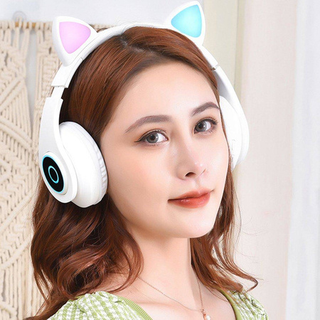 Słuchawki Bezprzewodowe Bluetooth z Kocimi Uszami Składane Z-B39 białe