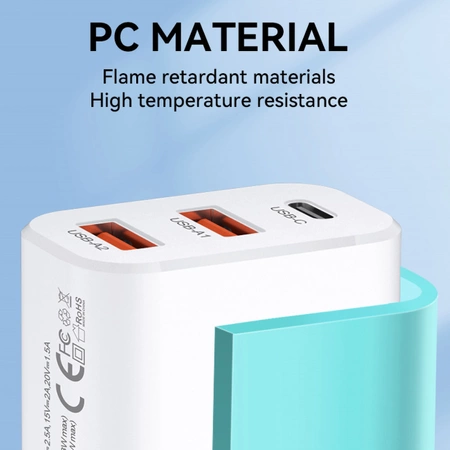 Wozinsky CWCUCW 30W USB-C / 2 x USB-A Wandladegerät - Weiß