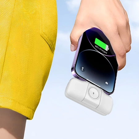 Wozinsky WF16-YCS 5000 mAh 15 W USB-C Mini-Powerbank mit integriertem USB-C-Kabel und Apple Watch Ladegerät – Weiß