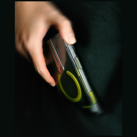 Etui Skinarma Helix do iPhone 16 Pro Magnetic Charging 360 Rotating Stand przezroczysty