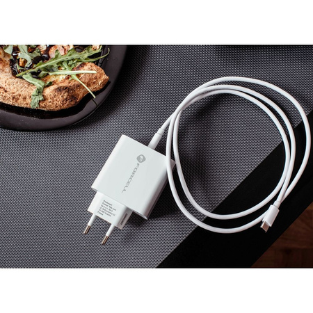 Forcell Ładowarka Sieciowa ze złączem USB typ C - 3A 45W z funkcją ładowania PD i QC 4.0