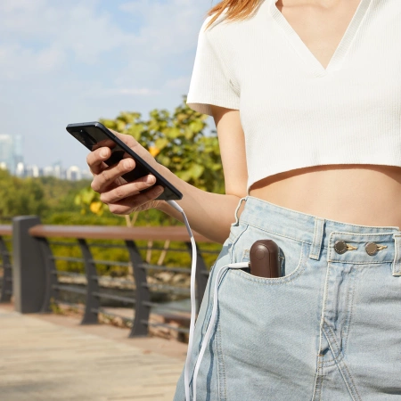 Mini wentylator Jisulife Handheld Fan Life8 Plus przenośny wiatraczek USB z funkcją powerbanka 4500mAh i latarką - brązowy