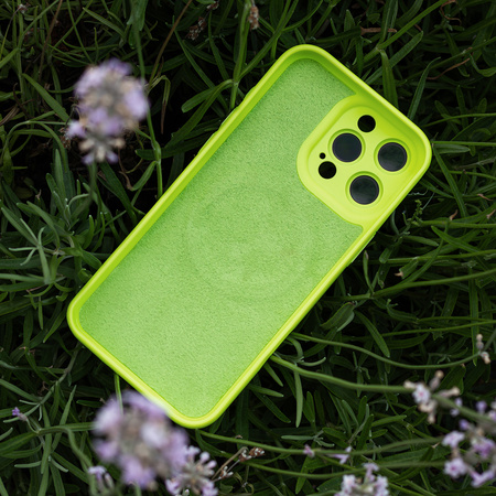 Nakładka Ultra Trendy Vivid Thin Mag do iPhone 15 Pro 6,1" zielona