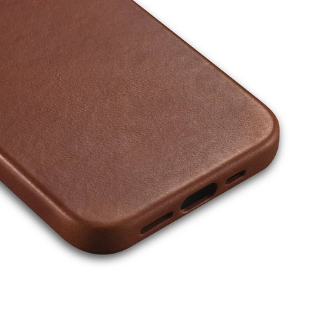 iCarer Oil Wax Premium Leather Case iPhone 14 Plus Magnetic Leather Case with MagSafe brown (WMI14220703-RB)