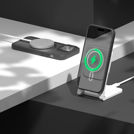 Nakładka Etteri Matt Mag do iPhone 17 Pro czarna