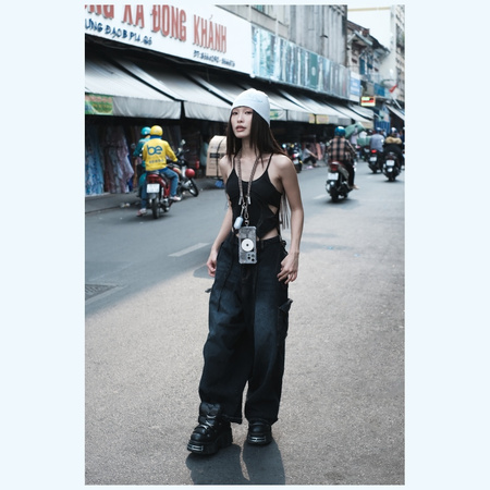 Uniwersalna smycz do telefonu kabel 2w1 Skinarma Dyno Ve USB-C/USB-C beżowy