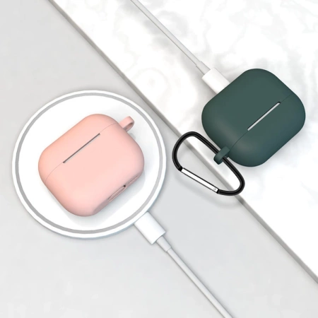 Hülle für AirPods 3 Silikon Softcase für Kopfhörer + Schlüsselanhänger Karabinerverschluss Anhänger schwarz (Hülle D)