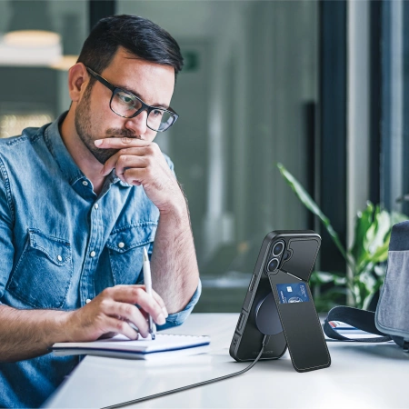 Etui Dux Ducis Rafi II Mag z MagSafe na iPhone 16 - czarne