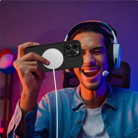 Etui IPHONE 13 / 14 Tech-Protect Silicone MagSafe beżowe