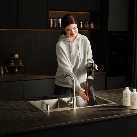 Odkurzacz pionowy UWANT D700 z funkcją mopowania i stacją ładowania - szary