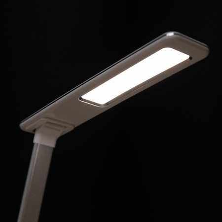 Huslog Lampka z ładowarką indukcyjną biała OW-0648