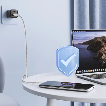 Joyroom kabel USB - micro USB 2.4A Surpass Series do szybkiego ładowania i transferu danych 2 m biały (S-UM018A11)