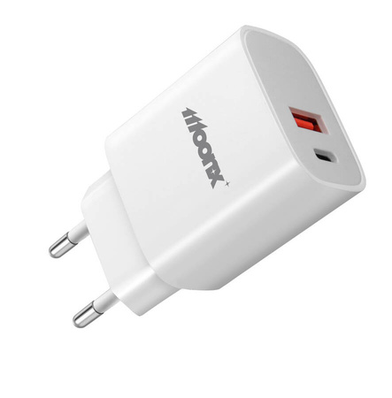 MOONX MC04 network charger, USB-C PD 20W + USB QC3.0 + USB-C/Lightning cable white