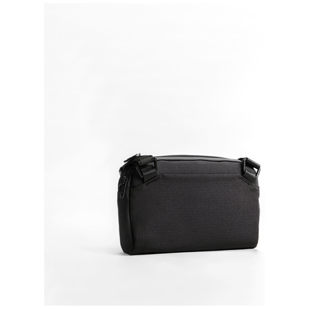 Torba UNIQ Arden Sling 2L czarny