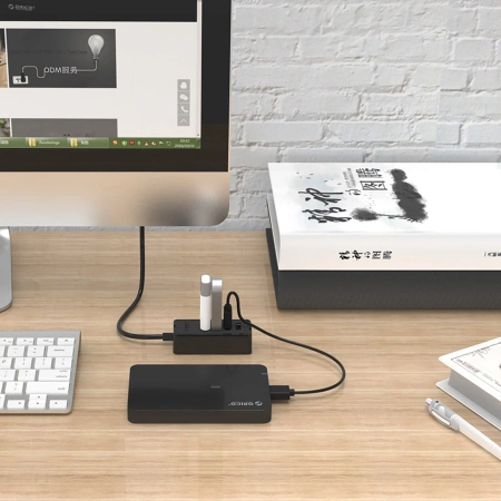 HUB 4-portowy USB-A 2.0 przewód 1M - czarny