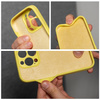 Futerał SILICONE 2mm do IPHONE 14 Pro żółty