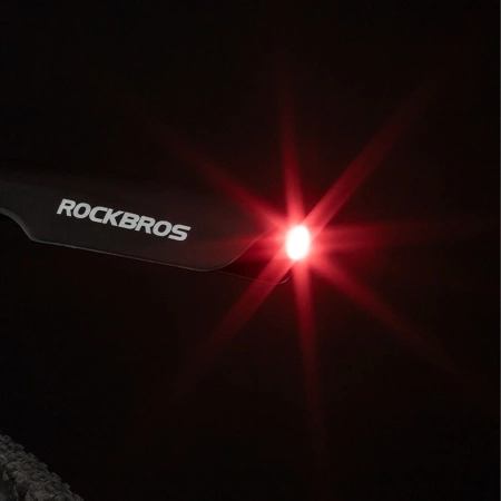 Błotnik Rockbros DNB8001BK z czerwoną lampką LED - czarny