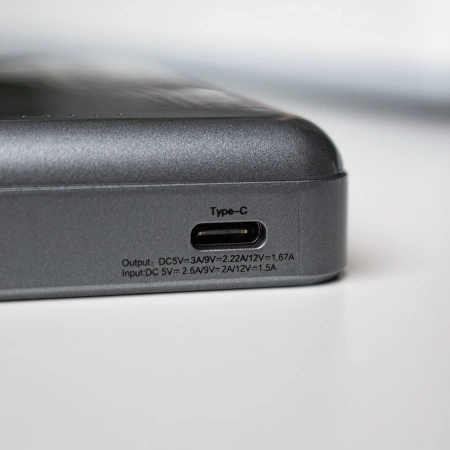 Dudao TGK1 powerbank z ładowarką bezprzewodową MagSafe 20W 10000mAh czarny (TGK1-czarny)