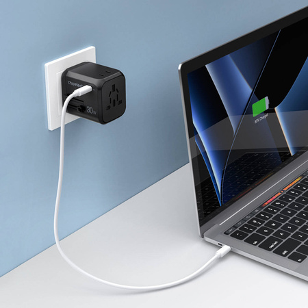 Choetech szybka uniwersalna ładowarka sieciowa podróżna GaN USB Typ C / 3 x USB-A 30W Power Delivery czarny (PD5008-BK)