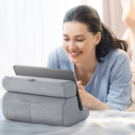 Ugreen gumowa składana podstawka na tablet telefon biały (60646 LP473)