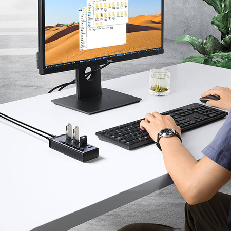 Ugreen multifunctional HUB 7in1 USB Type C - 7x USB Type A 3.0 PD DC 12V gray (CM481)