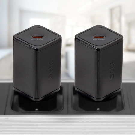 SBS TETRGAN1C45W 45-W-GaN-USB-C-Wandladegerät mit Power Delivery – Schwarz