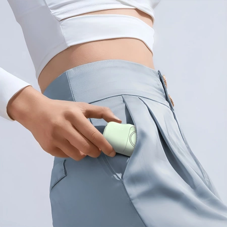 Wozinsky WF16-YLS 5000 mAh 15 W Lightning Mini-Powerbank mit integriertem USB-C-Kabel und Apple Watch Ladegerät – Grün