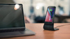XVIDA Fast Charging Desk Stand - Ładowarka bezprzewodowa z uchwytem magnetycznym (QC 2.0)