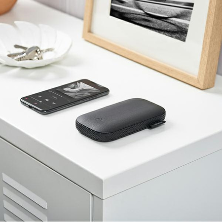 Lexon Powersound Powerbank indukcyjny5000 mAh z głośnikiem bluetooth czarny/black LA128N