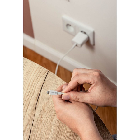FORCELL kabel USB A do Lightning 8-pin MFi 2,4A/5V 12W C703 1m biały