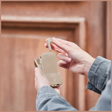 Lexon Speakerbuds Słuchawkibezprzewodowe z głośnikiem bluetooth brązowy/camel LA127C