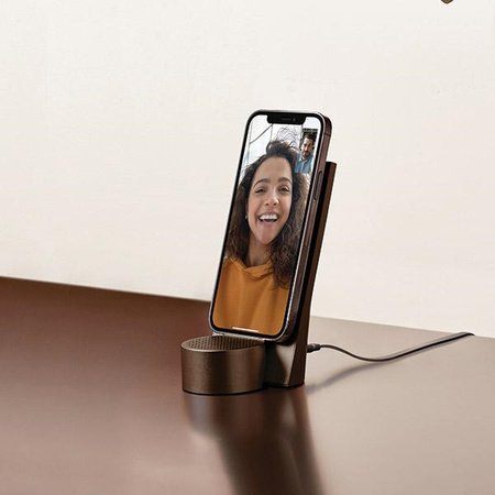 Lexon City Energy Pro Ładowarkaindukcyjna 10W z głośnikiem bluetooth brązowy/bronze LD145BZ