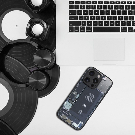 Futerał TECH do IPHONE 13 PRO wzór 2