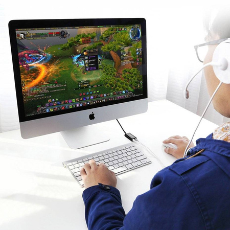 Ugreen zewnętrzna karta dźwiękowa muzyczna adapter USB - 3,5 mm mini jack 15 cm biały (US205 30143)