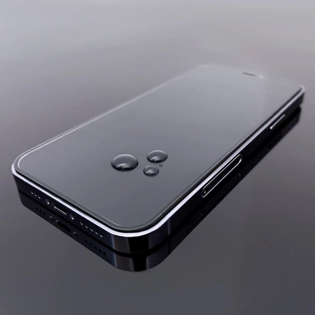 Wozinsky super wytrzymałe szkło hartowane Full Glue na cały ekran z ramką Case Friendly iPhone 16e / 14 / 13 Pro / iPhone 13 czarny